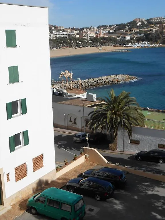 سان فيليو ذي غيشولس Apartaments Mercedes سان فيليو ذي غيشولس